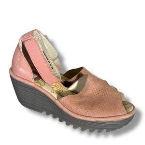 Fly London Yake Perforated Peach Pink Leather Wedge Sandals Size 39 US 8.5